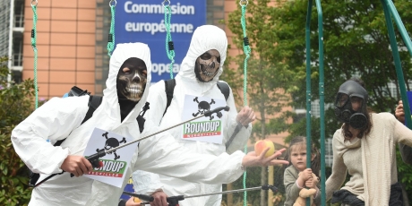 UE: Notre environnement et notre santé passent avant Monsanto!