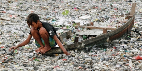 Ratujmy oceany, zanim uduszą się od śmieci!