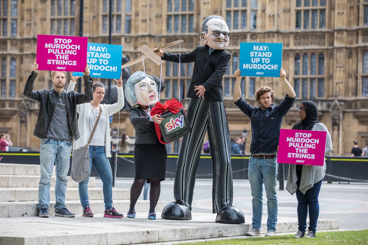 Avaazers call on Theresa May to Stand up to Murdoch